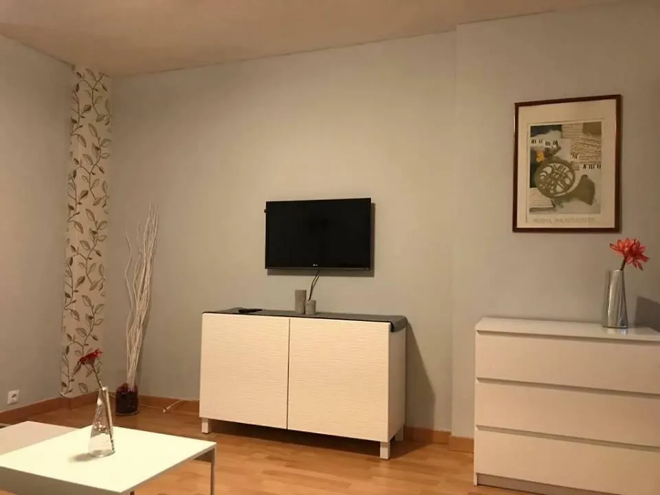 Estudio Benalmádena 0*,  İspanya